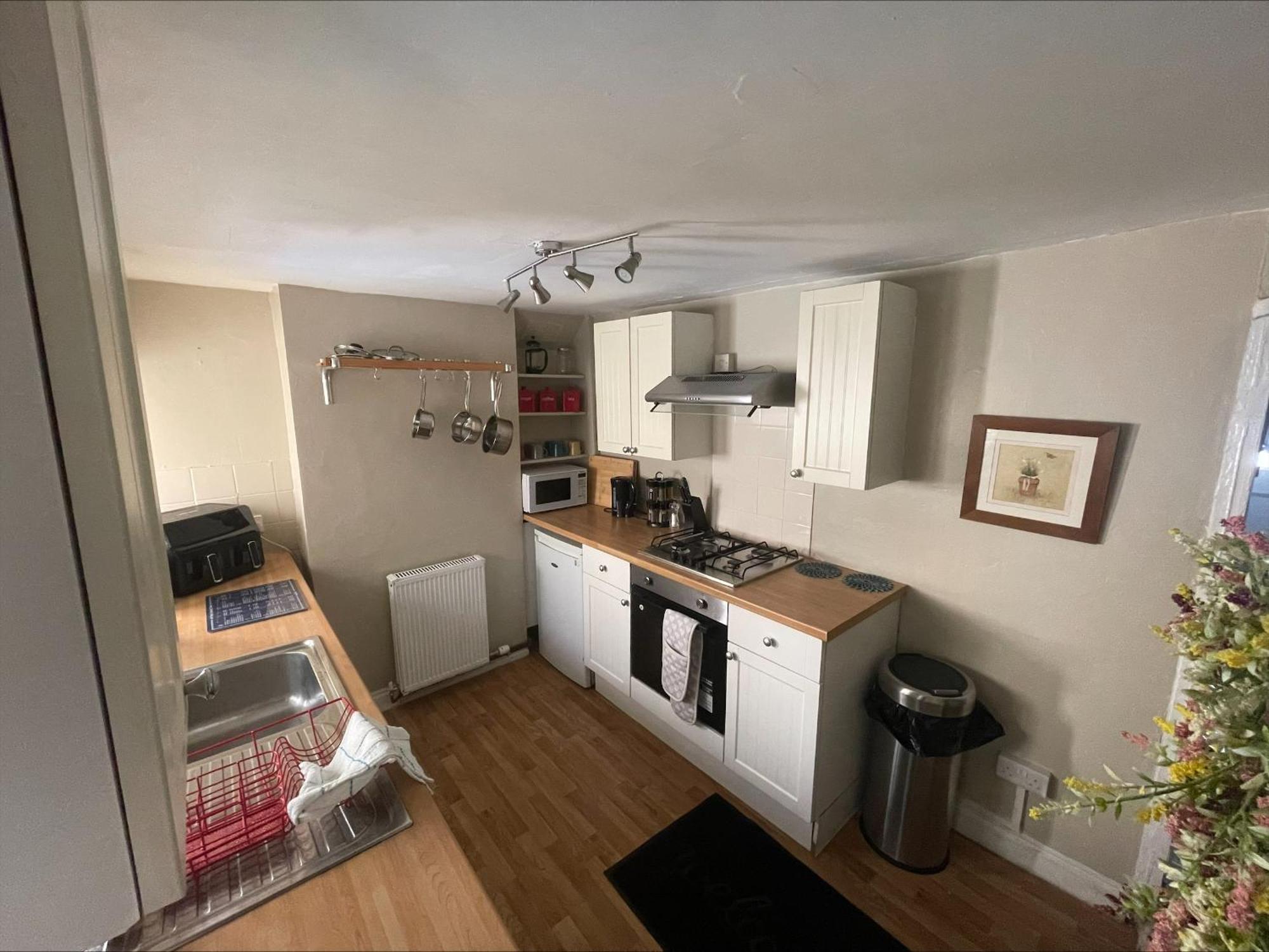Beautiful Townhouse Next To Royal Victoria Park And Botanical Gardens Within Easy Walking Distance To Bath City Centre Exterior foto